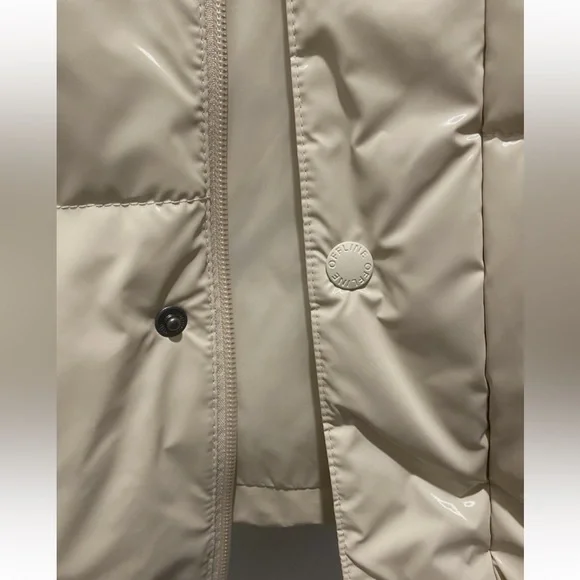 Aerie Offline Cream Puffer Vest NWT - Picture 3 of 5